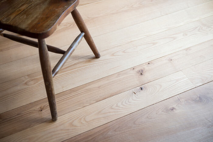 Sàn gỗ tần bì