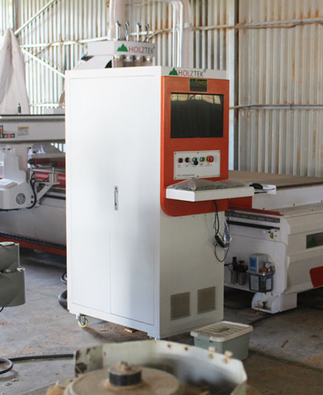 Máy CNC Furaka Máy CNC Furaka